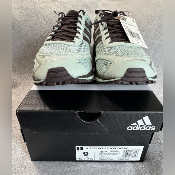 Adidas Women’s Adizero Adios OG Dark Brown Ash Green Sneaker Size 9 - Picture 3 of 9